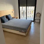 Ukulele Trimar With Swimming Pool & Parking