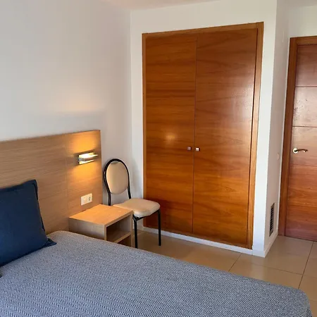 Ukulele Trimar Apartment